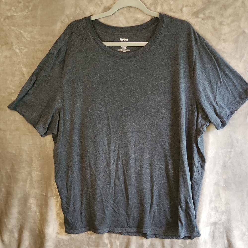 Sonoma Dark Gray Short Sleeve Tee. Size 3xB
